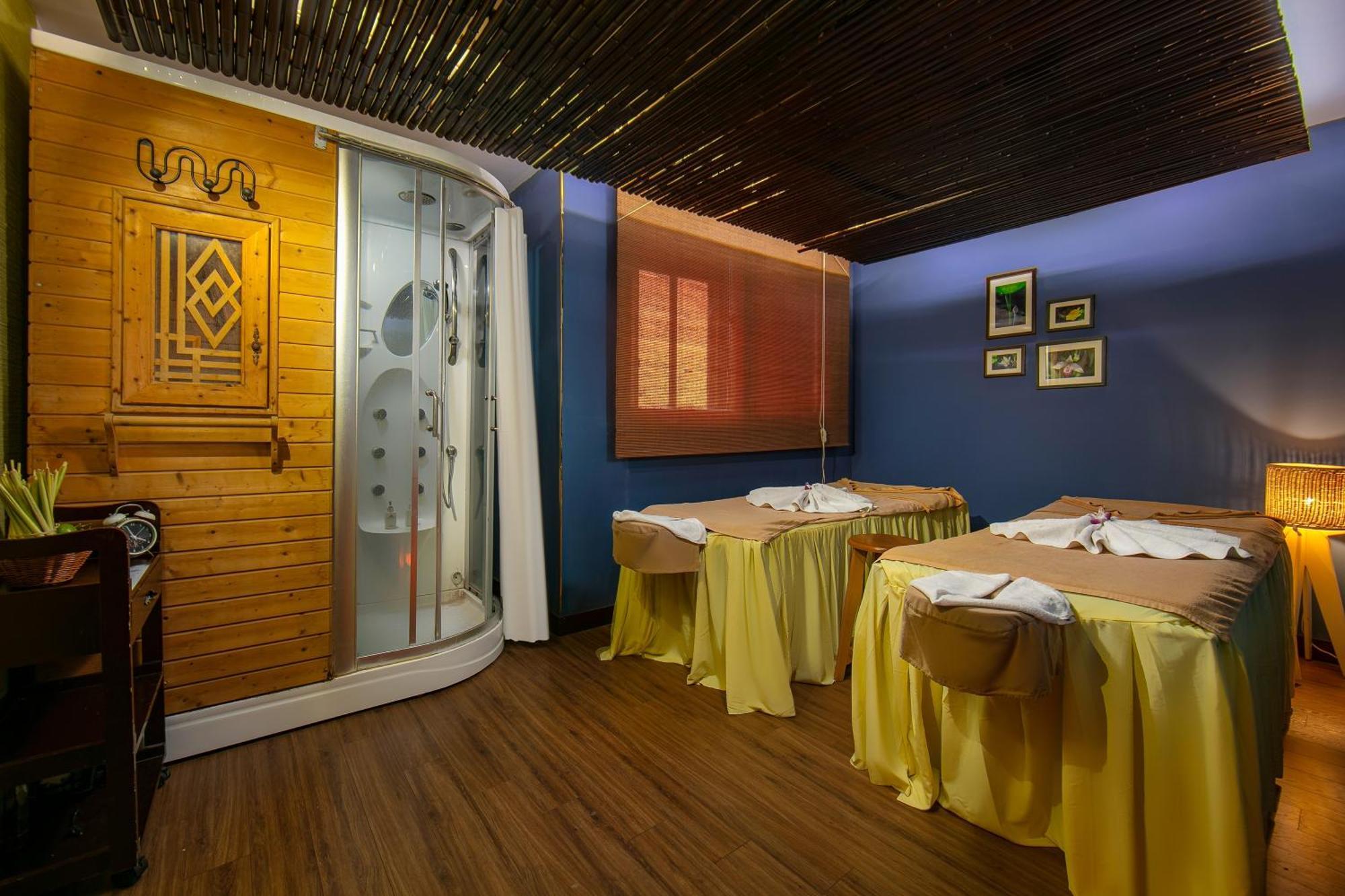Oriental Suites Hotel & Spa Hanoi Exterior foto