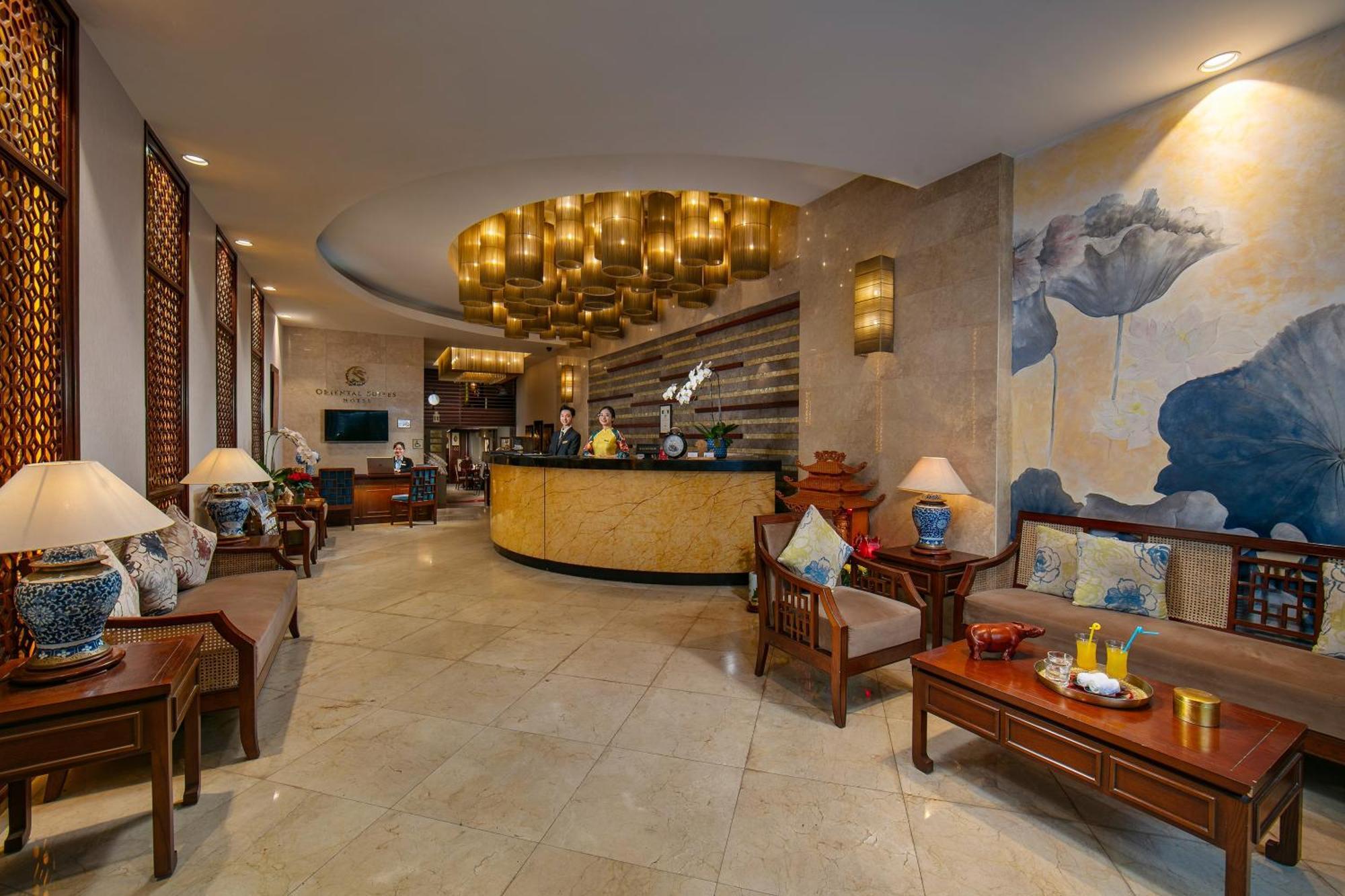 Oriental Suites Hotel & Spa Hanoi Exterior foto
