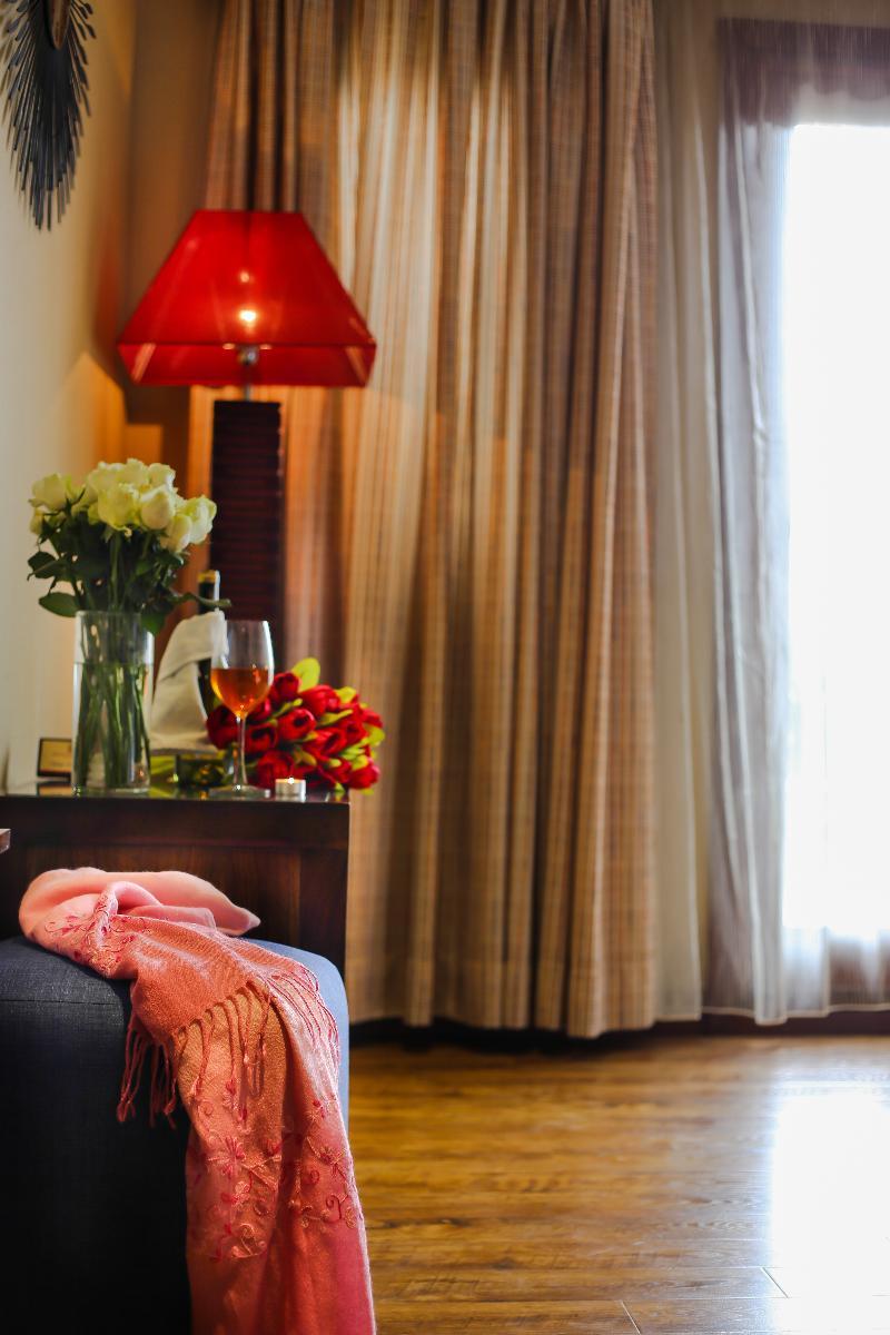 Oriental Suites Hotel & Spa Hanoi Exterior foto